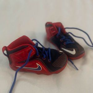 TODDLER NIKE LEBRON XII